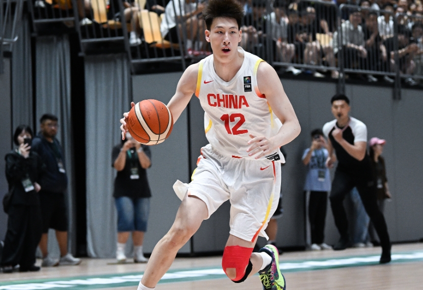 郇斯楠单场8盖帽位列U19世界杯历史第二，周琦单场9次盖帽并列第一