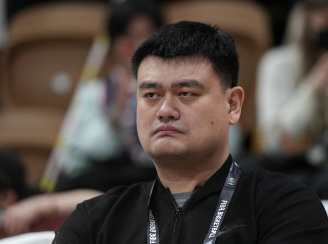 蓝鲸体育-【专栏】姚明卸任，七年功过如何评说？